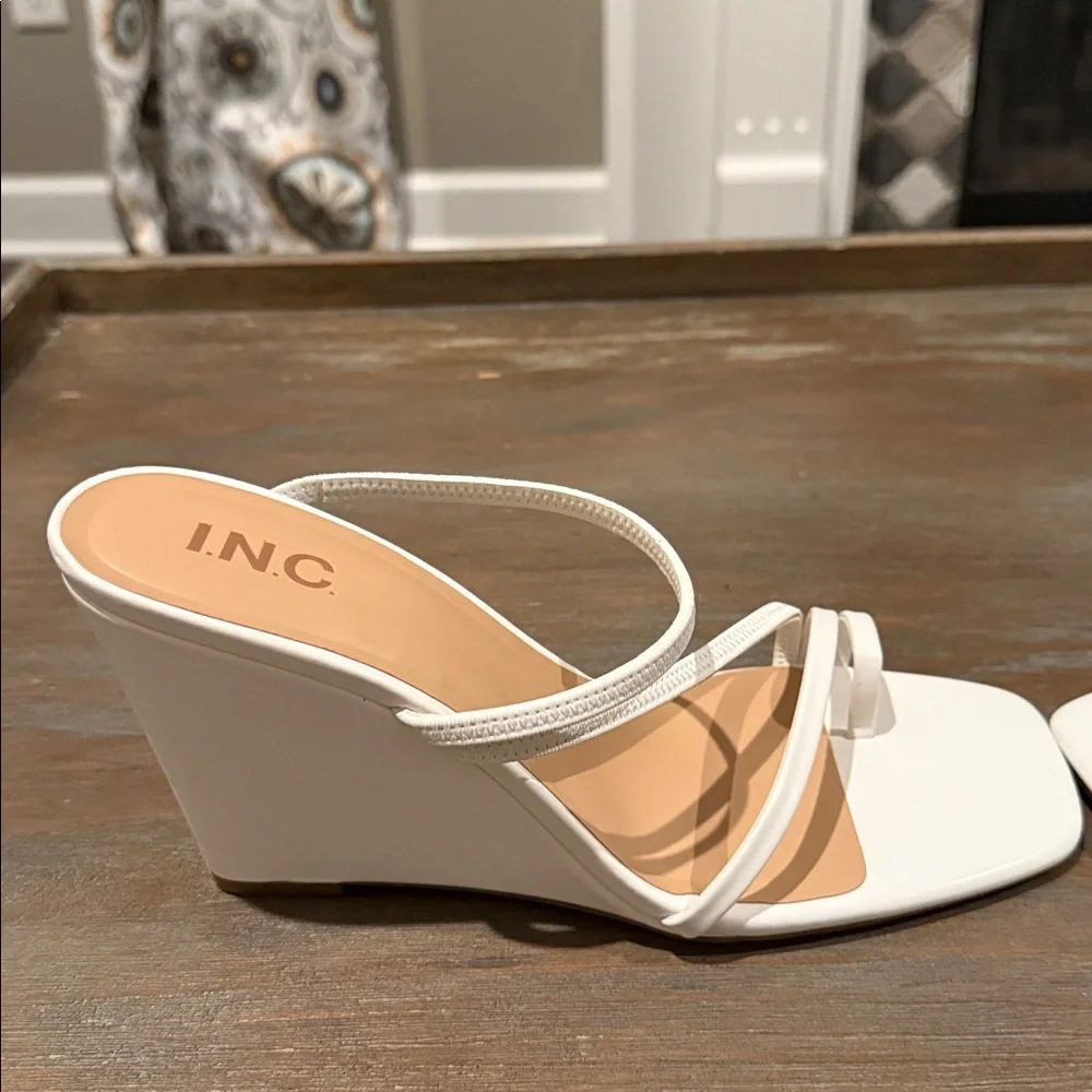 INC International Concepts step into
